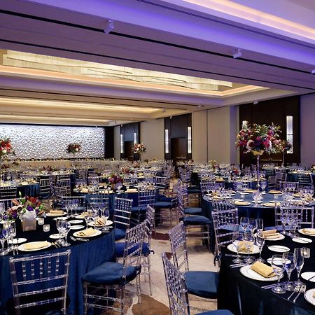Hilton Washington Dc National Mall The Wharf Exterior photo