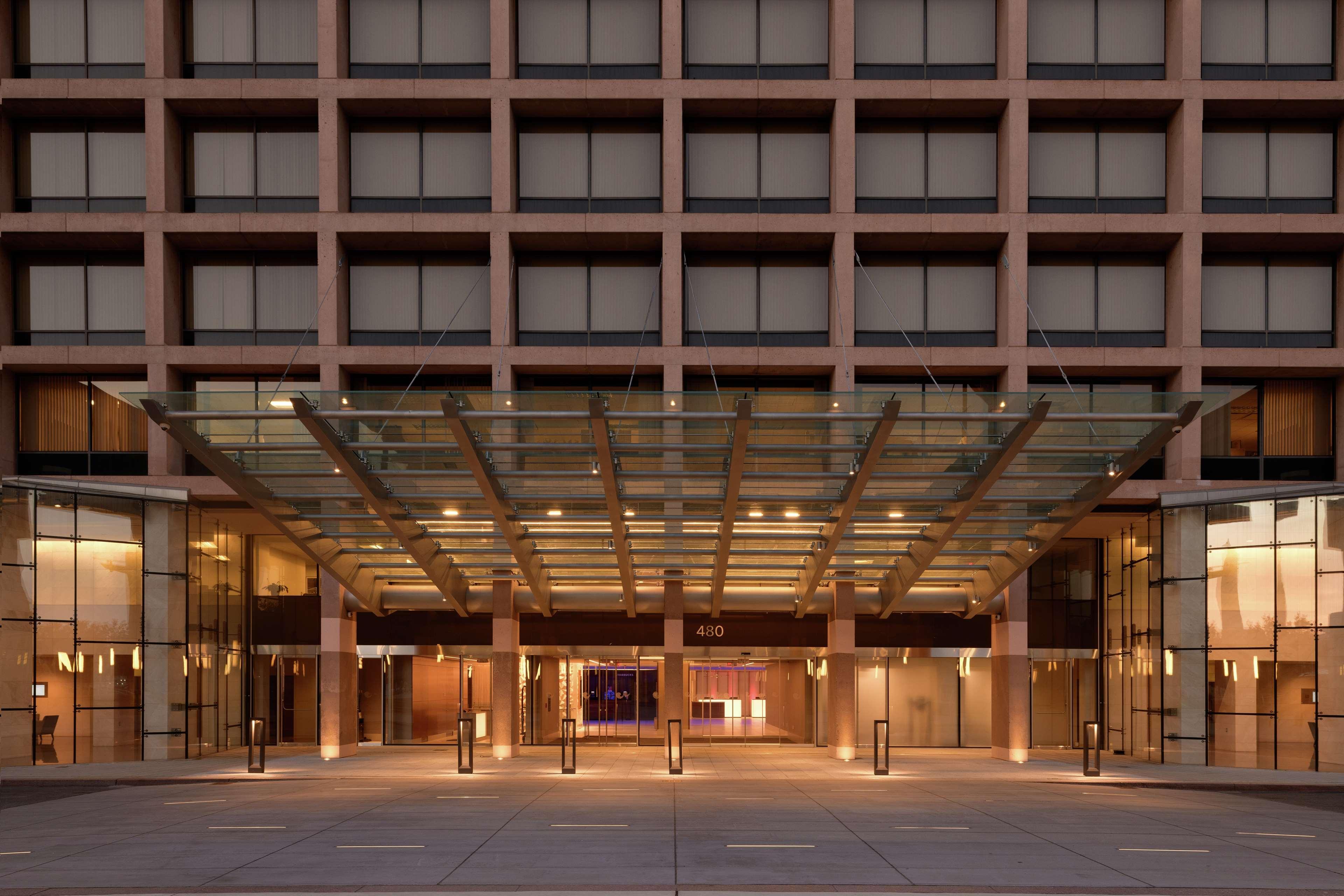 Hilton Washington Dc National Mall The Wharf Exterior photo