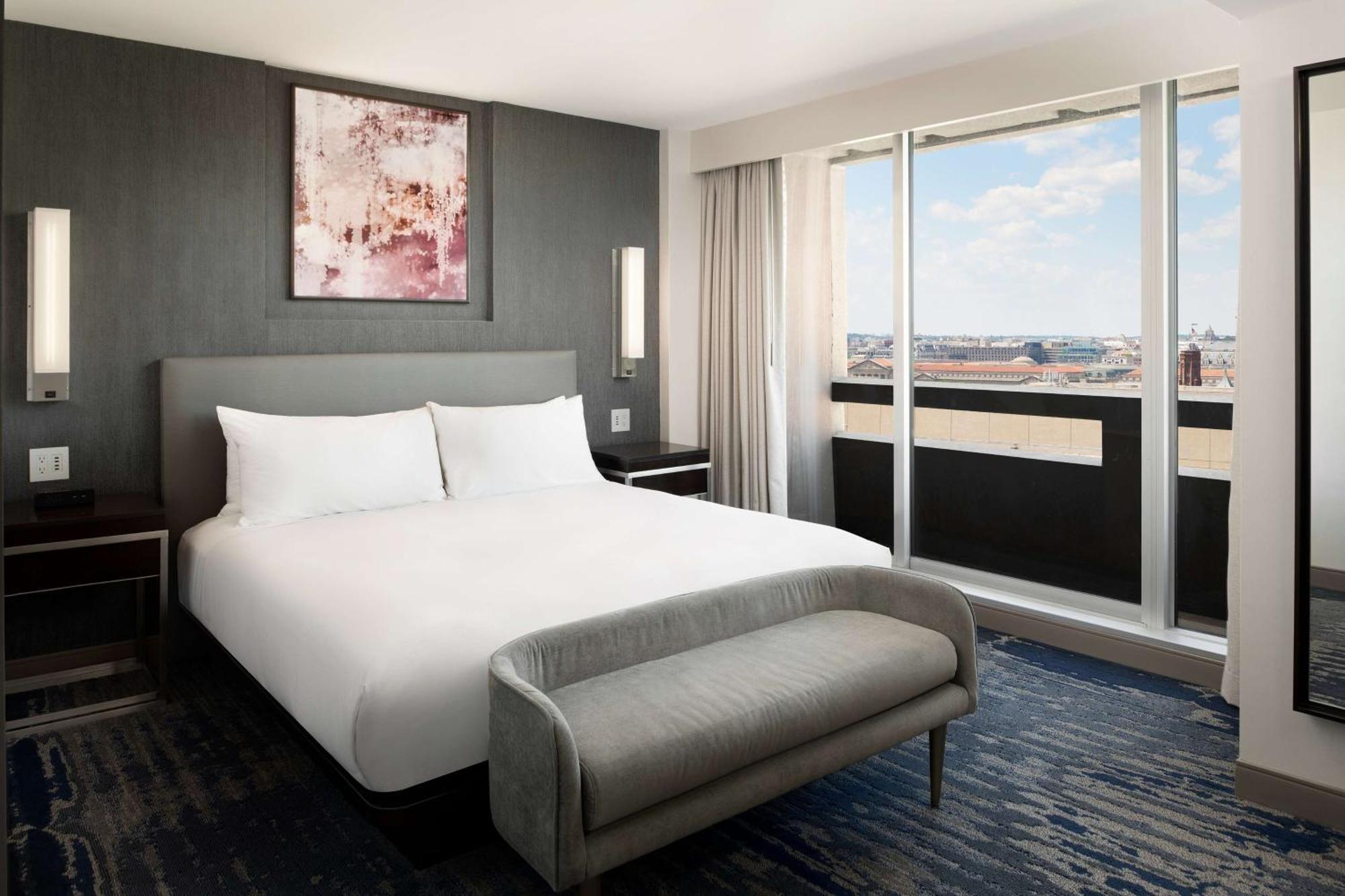Hilton Washington Dc National Mall The Wharf Exterior photo