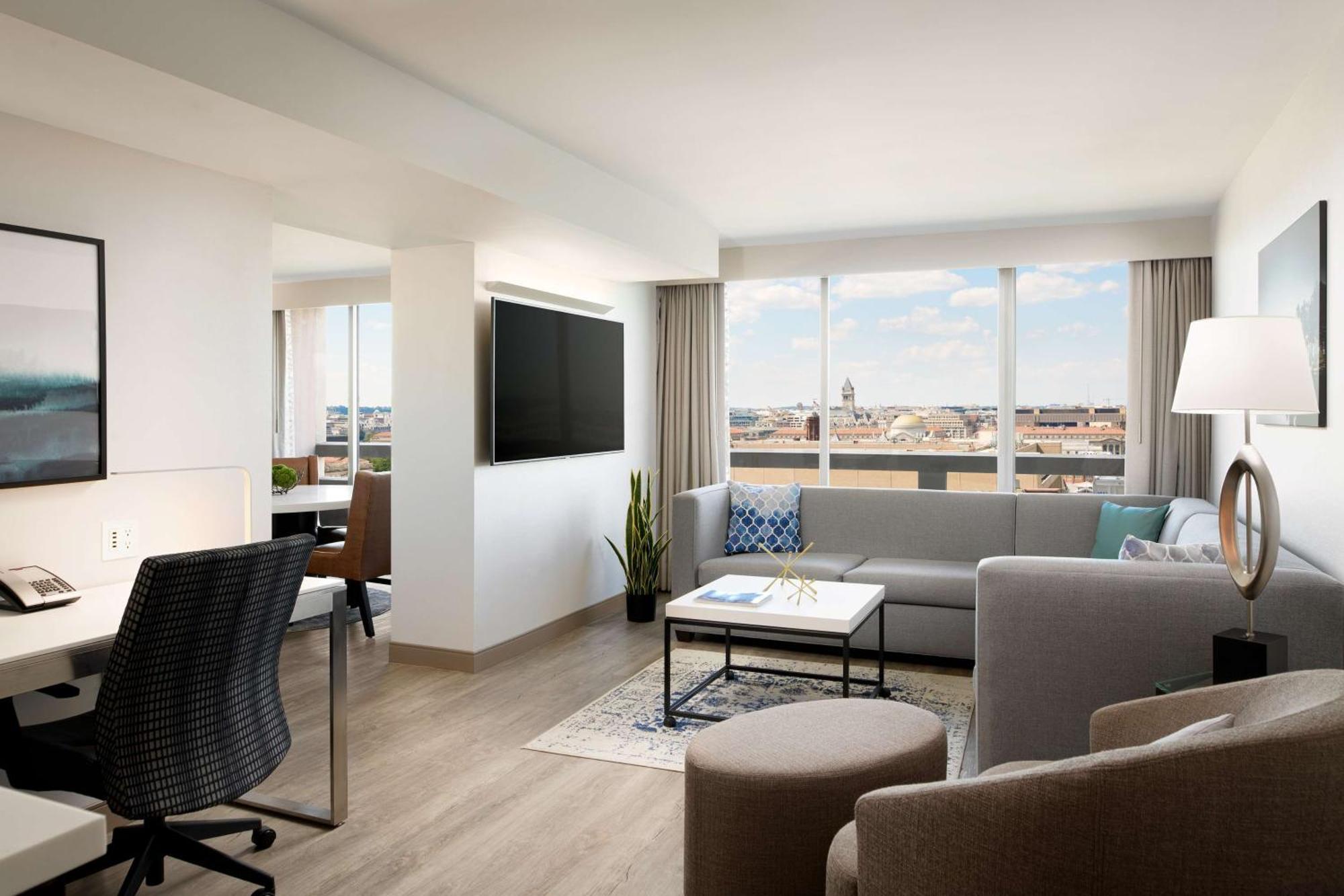 Hilton Washington Dc National Mall The Wharf Exterior photo